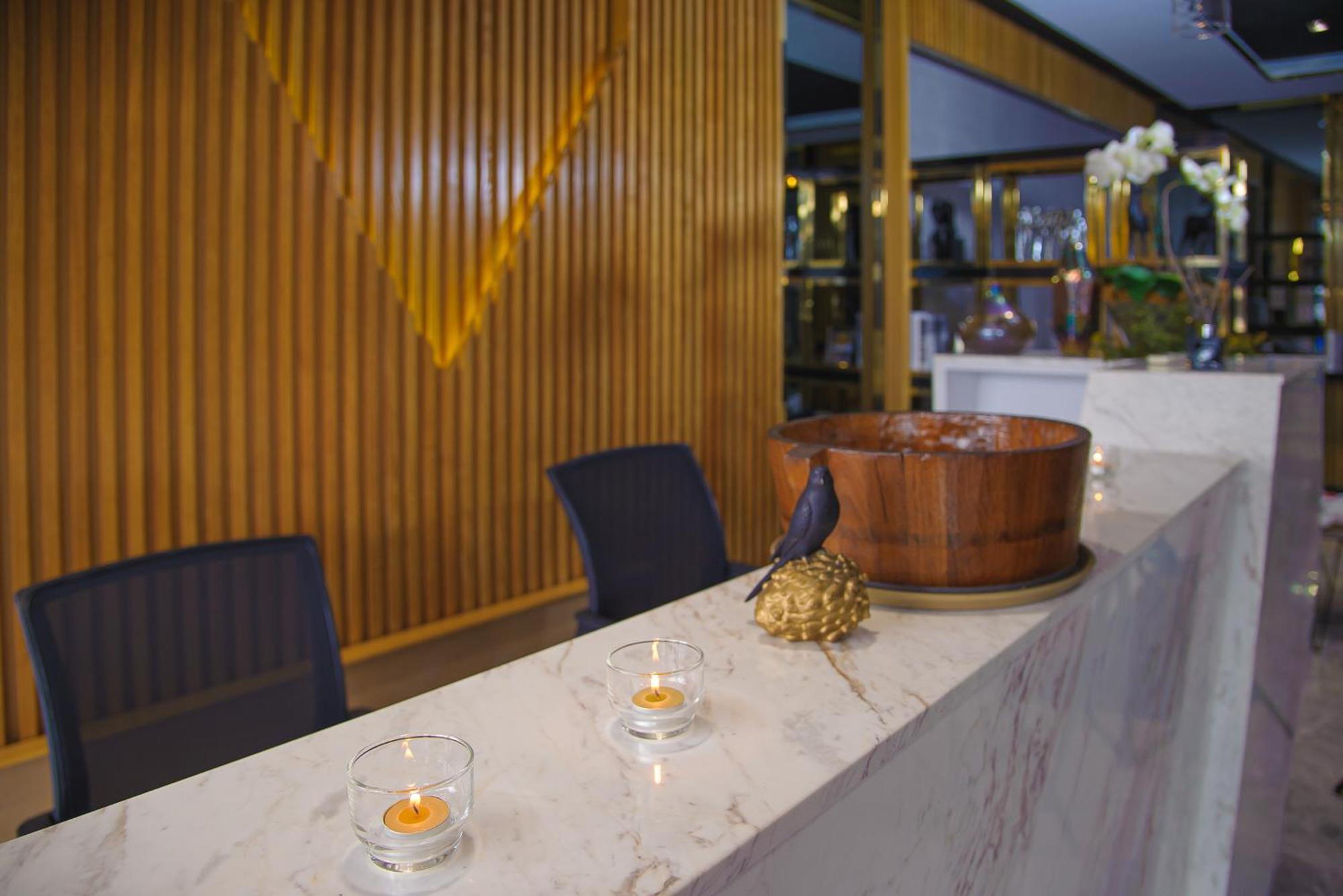 O2 Luxury Hotel Bang Phli Exterior photo